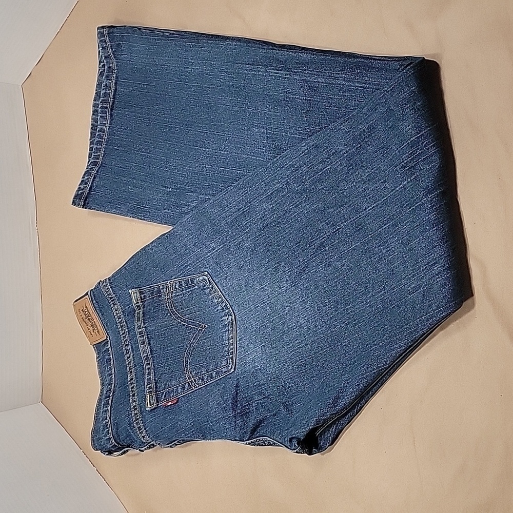 Levi's Size 14L. Boot Cut 515 Blue Jeans, Mid-Rise, Medium Wash, EUC